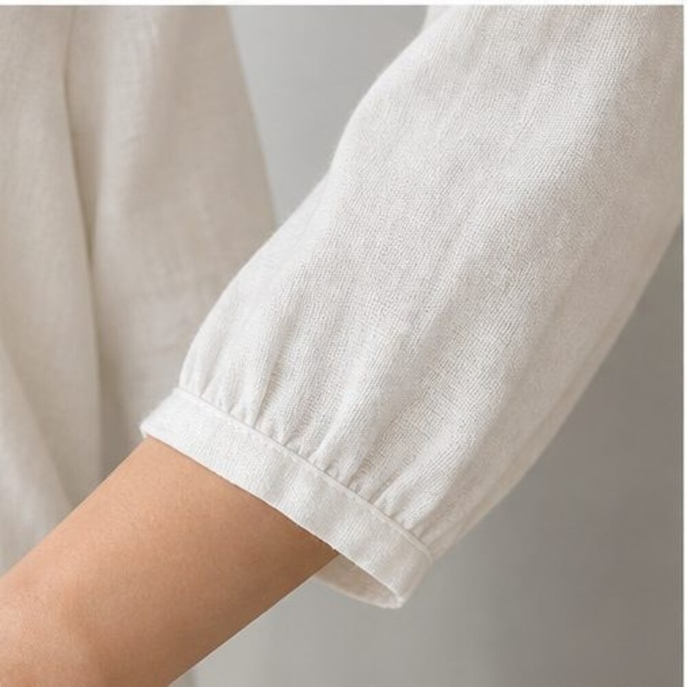 Ivory Tunic Blouse - Picture 5 of 6